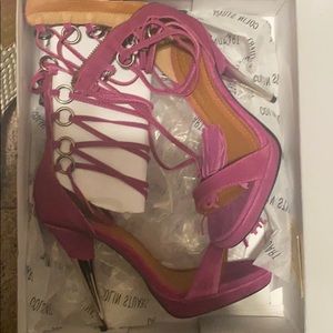 Colina Stuart high heels